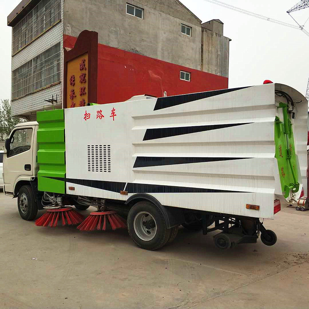 廠家供應(yīng)東風(fēng)道路清掃車(chē) 新款多功能道路清掃車(chē) 六輪道路濕掃車(chē)示例圖5