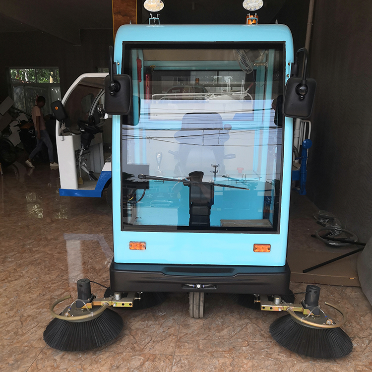 電動清掃車 倉庫物業(yè)環(huán)衛(wèi)清掃車 帝宏 生產(chǎn)電動新能源掃路車 可定制調(diào)試