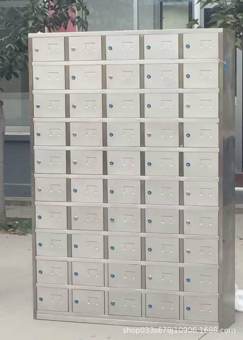 廚房不銹鋼儲物柜浴室四門更衣柜文件柜員工保潔柜食堂多門餐具柜示例圖6