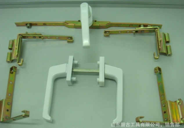 廠價批發山東磐古塑鋼門窗配件 傳動器鎖點銷塊 執手鉸鏈示例圖5