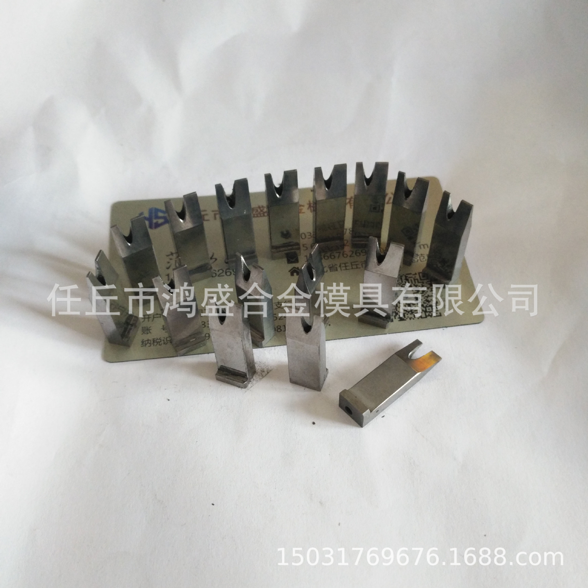 鎢鋼定做硬質(zhì)合金 軸套 閥座 密封環(huán) 等奇異形碳化鎢產(chǎn)品來(lái)圖定制示例圖13