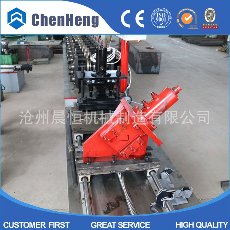 廠家供應(yīng)集成吊頂88/98高速三角龍骨機 鋁邊條設(shè)備 隔斷龍骨機示例圖4