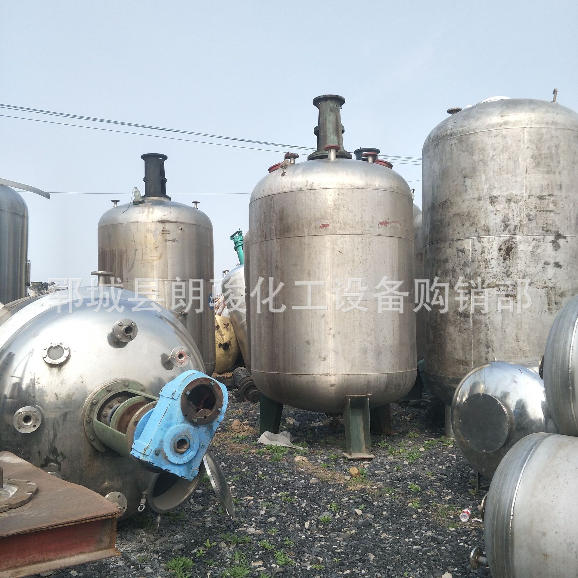 廠家轉讓二手真空雙層玻璃反應釜  108膠水反應釜  樹脂成套設備示例圖5