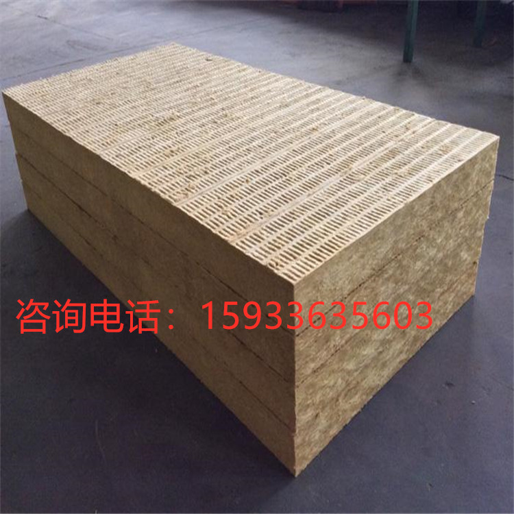 萊蕪萬(wàn)來(lái)防火巖棉板隔音防火巖棉板阻燃防火萬(wàn)來(lái)保溫