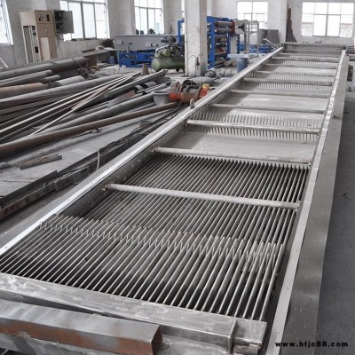 雨水格柵清污機生產(chǎn)廠家 細格柵清污機 耀禹 尼龍耙齒格柵除污機 304不銹鋼格柵 安裝方案