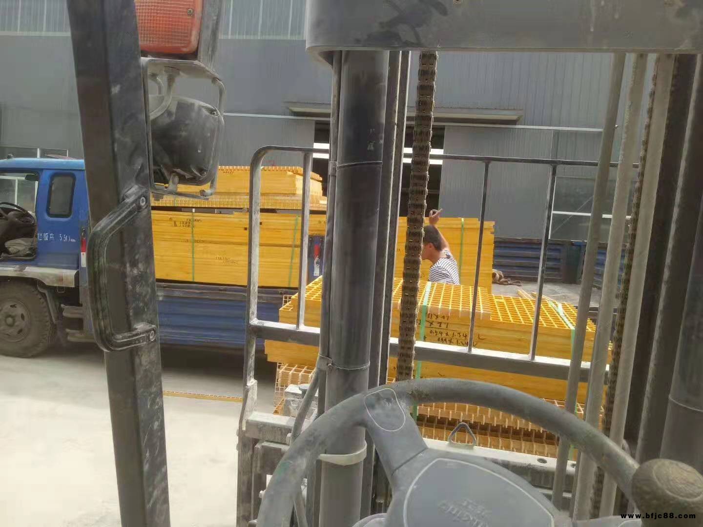 元駒廠家 格柵漏糞板 洗車房格柵 廠家供應