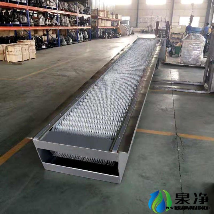機(jī)械粗格柵 除污格柵 回轉(zhuǎn)式格柵清污機(jī) 粉碎性格柵