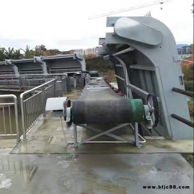 盛鴻清污機 格柵式清污機 鐵制攔污柵 機械格柵 除污機 清污機 回轉式清污機 耙齒清污機 大型攔污柵廠家 輸送機規格型號
