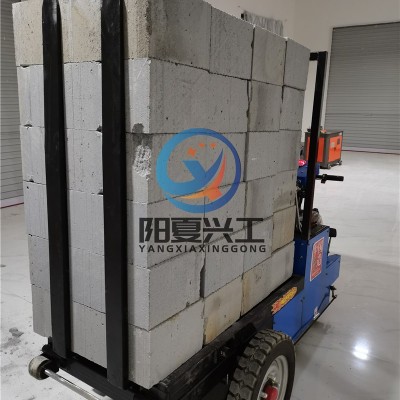 福建寧德電動叉磚車多功能叉磚車批發(fā)