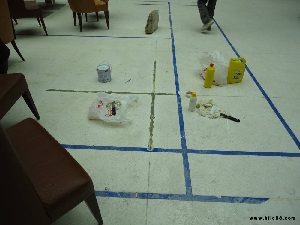 供應(yīng)瓷磚空鼓灌縫膠地磚空鼓施工瓷磚空鼓膠