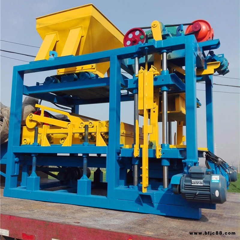 廠家直銷4-25新型水泥免燒磚設備 水泥砌塊磚機 水泥免燒制磚設備