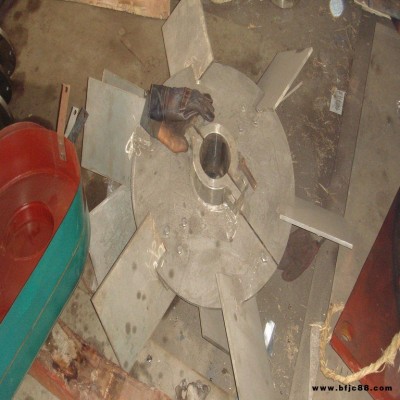 葫蘆島石灰漿液攪拌器生產廠家，葫蘆島白漿攪拌器生產廠商，脫硫廢水攪拌器供應商