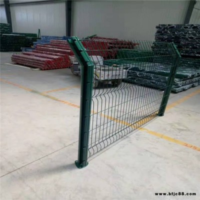 潤(rùn)光加工銷售桃型柱圍欄網(wǎng)廠區(qū)公園景觀護(hù)欄桃型柱護(hù)欄網(wǎng) 廠家
