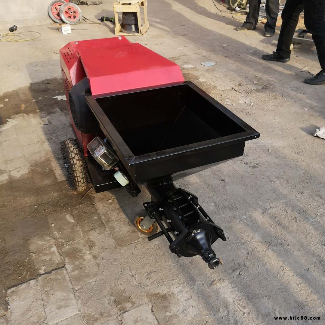 墨陽廠家  石膏噴涂機(jī) 水泥砂漿噴涂機(jī) 水泥砂漿噴涂機(jī)效果