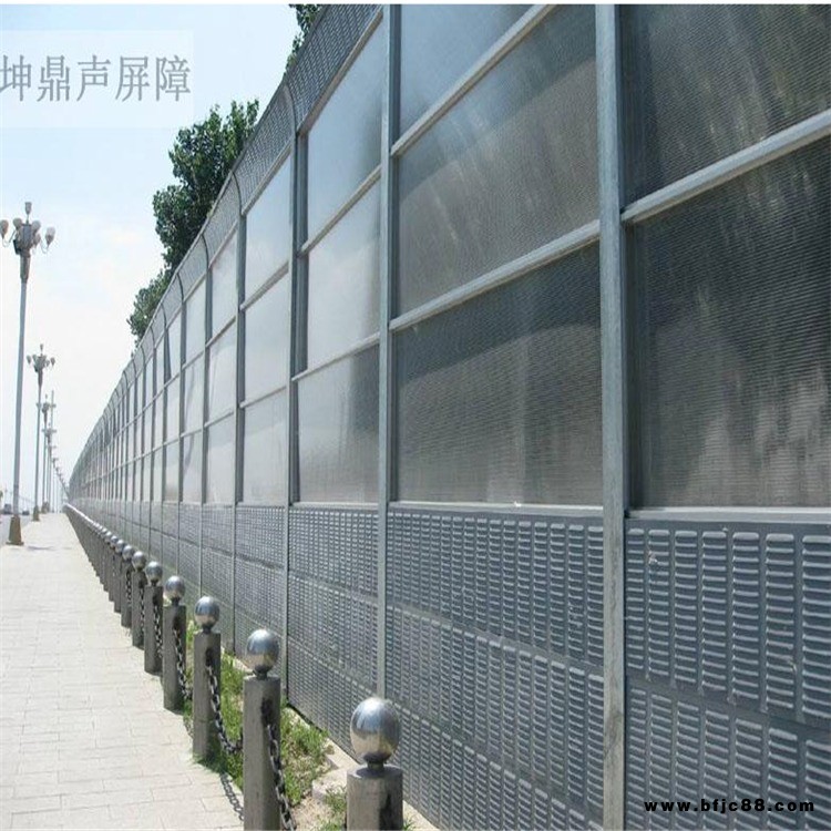 坤鼎 橋梁聲屏障 高鐵橋梁隔音降噪板 高速公路隔音聲屏障