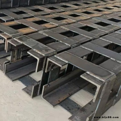 河北格構柱廠家定制 箱型梁 地鐵格構柱 地連墻鋼結構