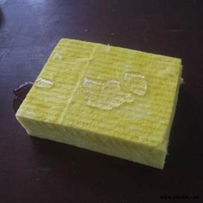 昌義直供   豎絲玻璃棉板 纖維增強玻璃棉板 裹覆玻璃棉板  增強玻璃棉板 防火玻璃棉