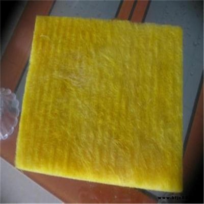華克斯 供應(yīng) 防潮玻璃棉板 防腐玻璃棉板 硬質(zhì)玻璃棉板 型號多樣