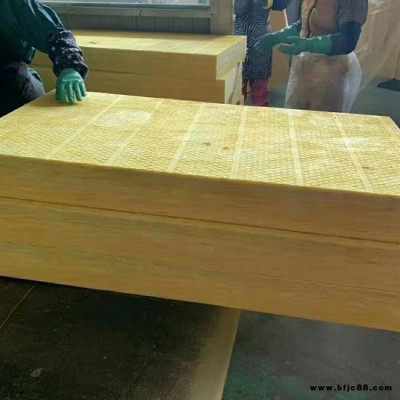 離心超細玻璃棉板 高溫玻璃棉板 憎水玻璃棉保溫板 依利 規格批發