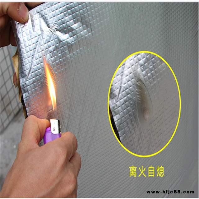 暢諾節(jié)能 廠家直銷鋁箔橡塑板防潮耐用橡塑保溫板B1級橡塑保溫板