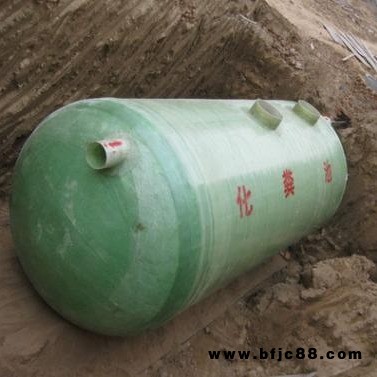 玻璃鋼模壓化糞池，玻璃鋼化糞池，小型玻璃鋼化糞池，玻璃鋼化糞池成品，玻璃鋼化糞池1.5立方