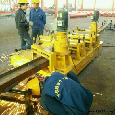 工字鋼 礦工鋼 U型鋼 C型鋼 角鋼 槽鋼 道軌 方鋼 鋼管等型鋼的拱形卷圓 變徑 定角彎曲