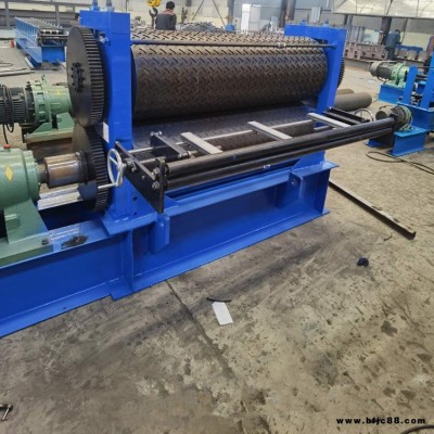 鐵板壓花機 鍍鋅鋼板滾壓機 1.5m不銹鋼板壓花機 冷彎設備 亞峰機械