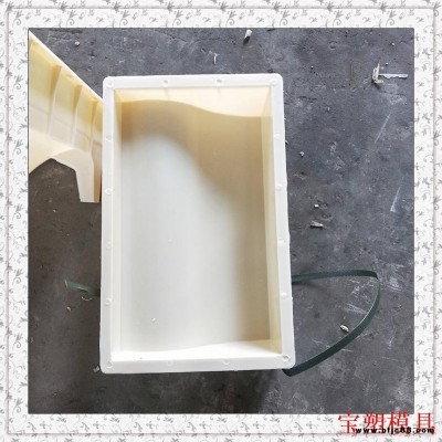 圓弧路沿石模具廠家 預制圓弧路沿石模具 防撞路沿石模具定制 水泥預制塊塑料模具