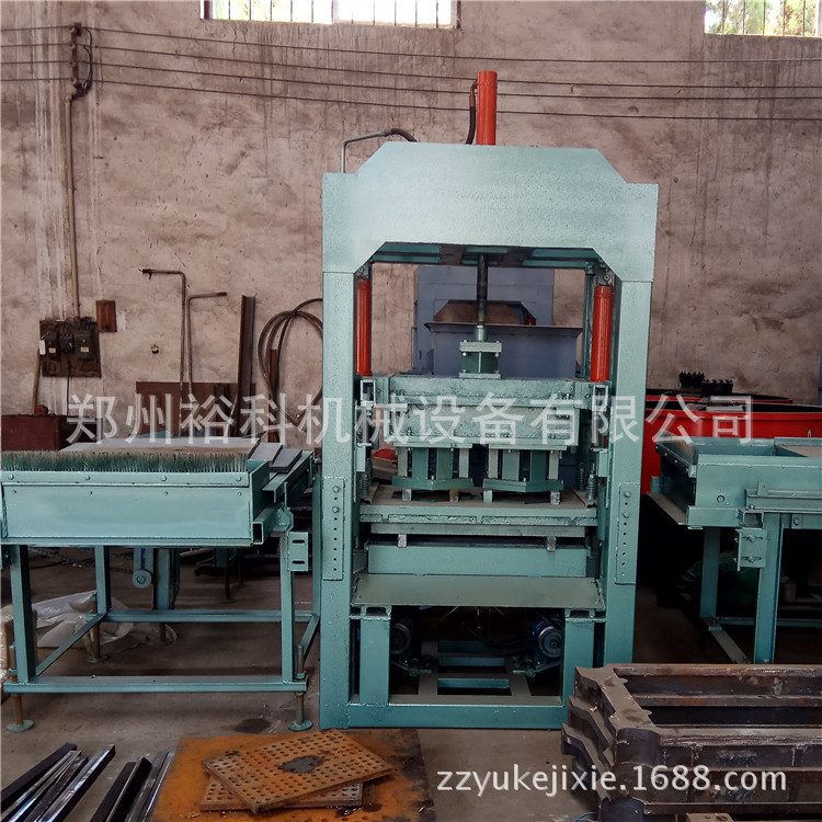廠家直銷4-25新型水泥免燒磚設備 水泥砌塊磚機 水泥免燒制磚設備示例圖6