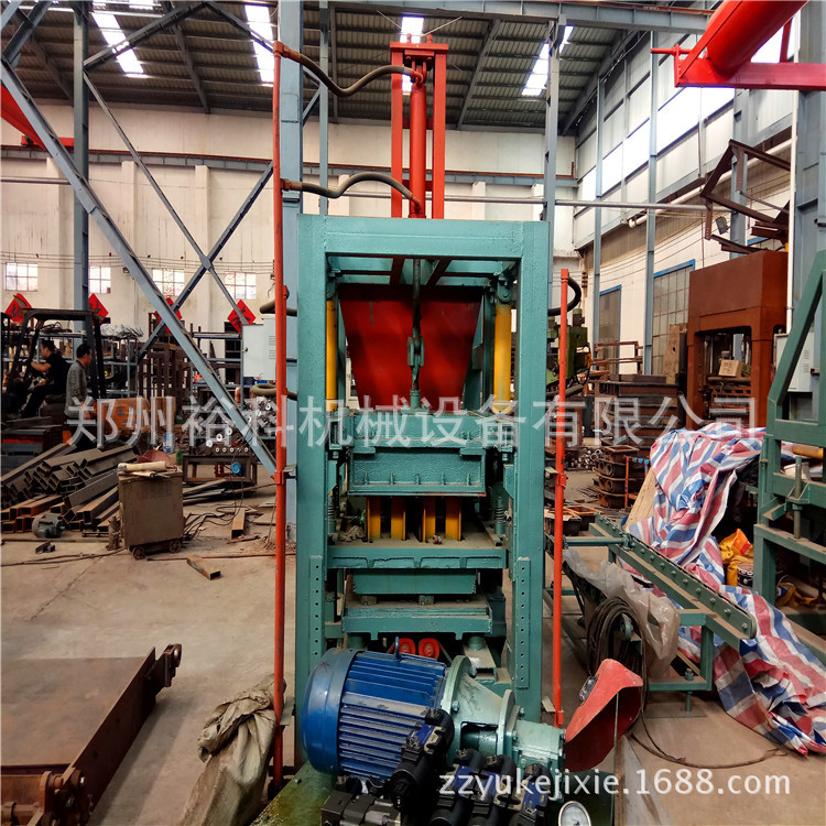 廠家直銷4-25新型水泥免燒磚設備 水泥砌塊磚機 水泥免燒制磚設備示例圖10